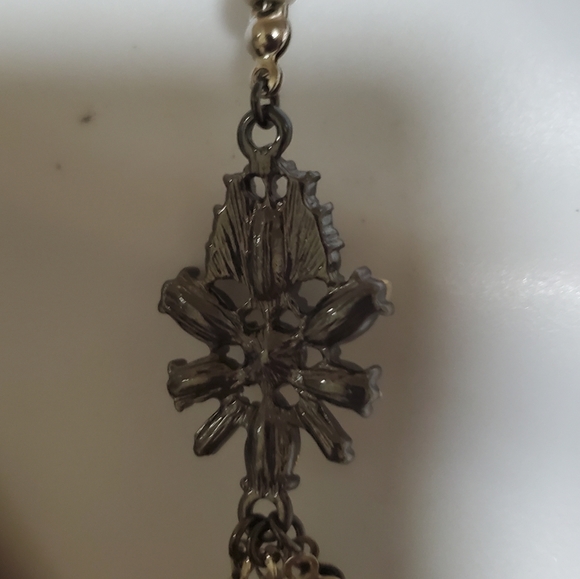 Necklace - Picture 4 of 4